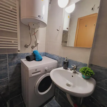 Lelana Apartment *